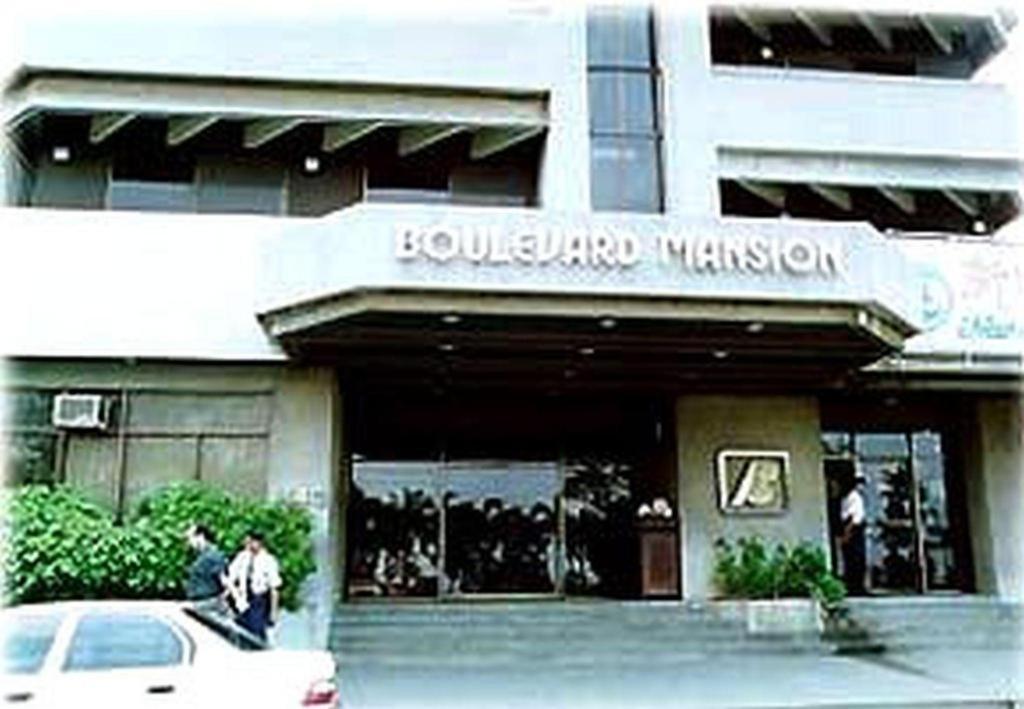 Sunny Bay Suites Manila Eksteriør bilde