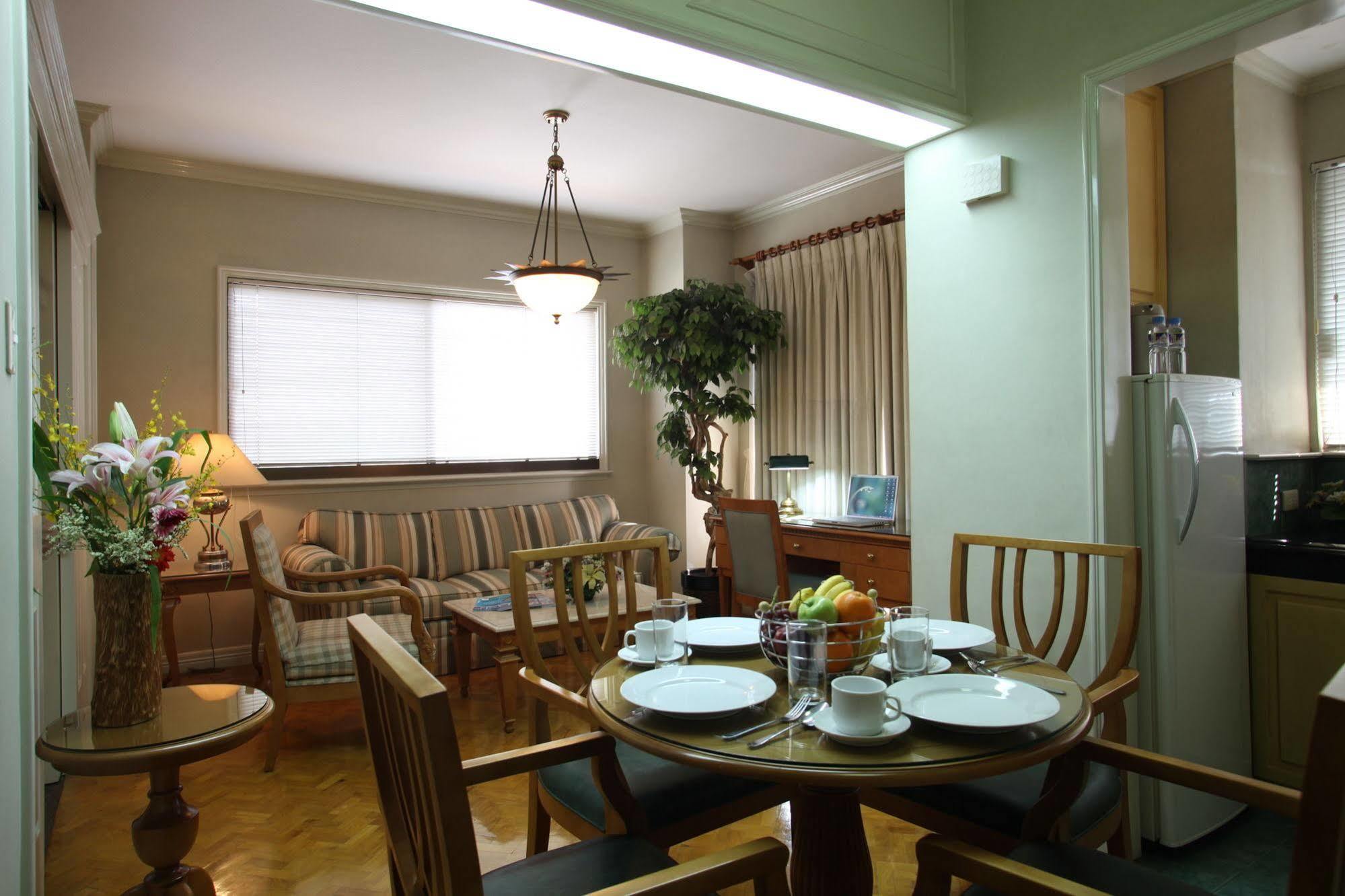 Sunny Bay Suites Manila Eksteriør bilde