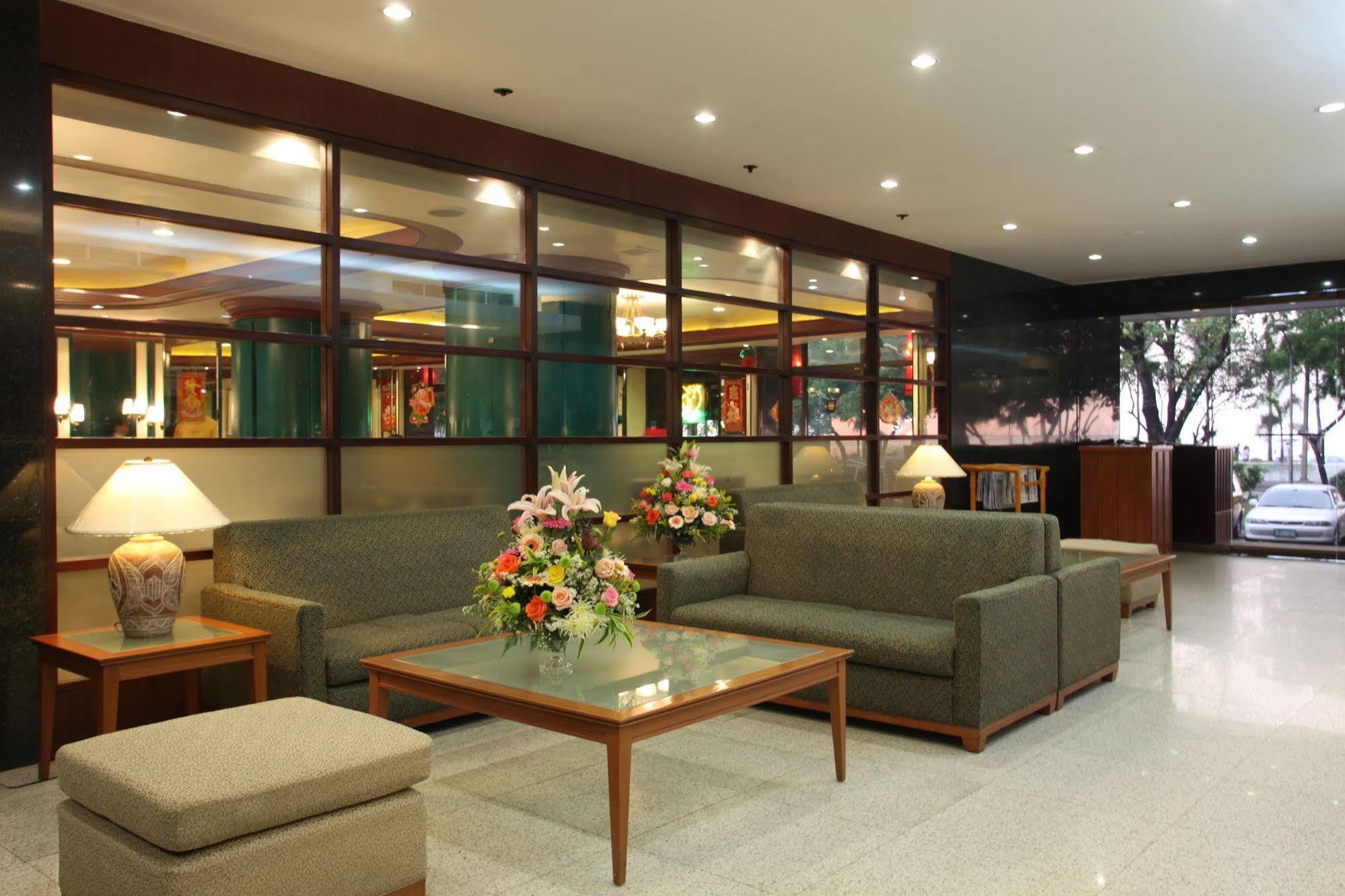 Sunny Bay Suites Manila Eksteriør bilde