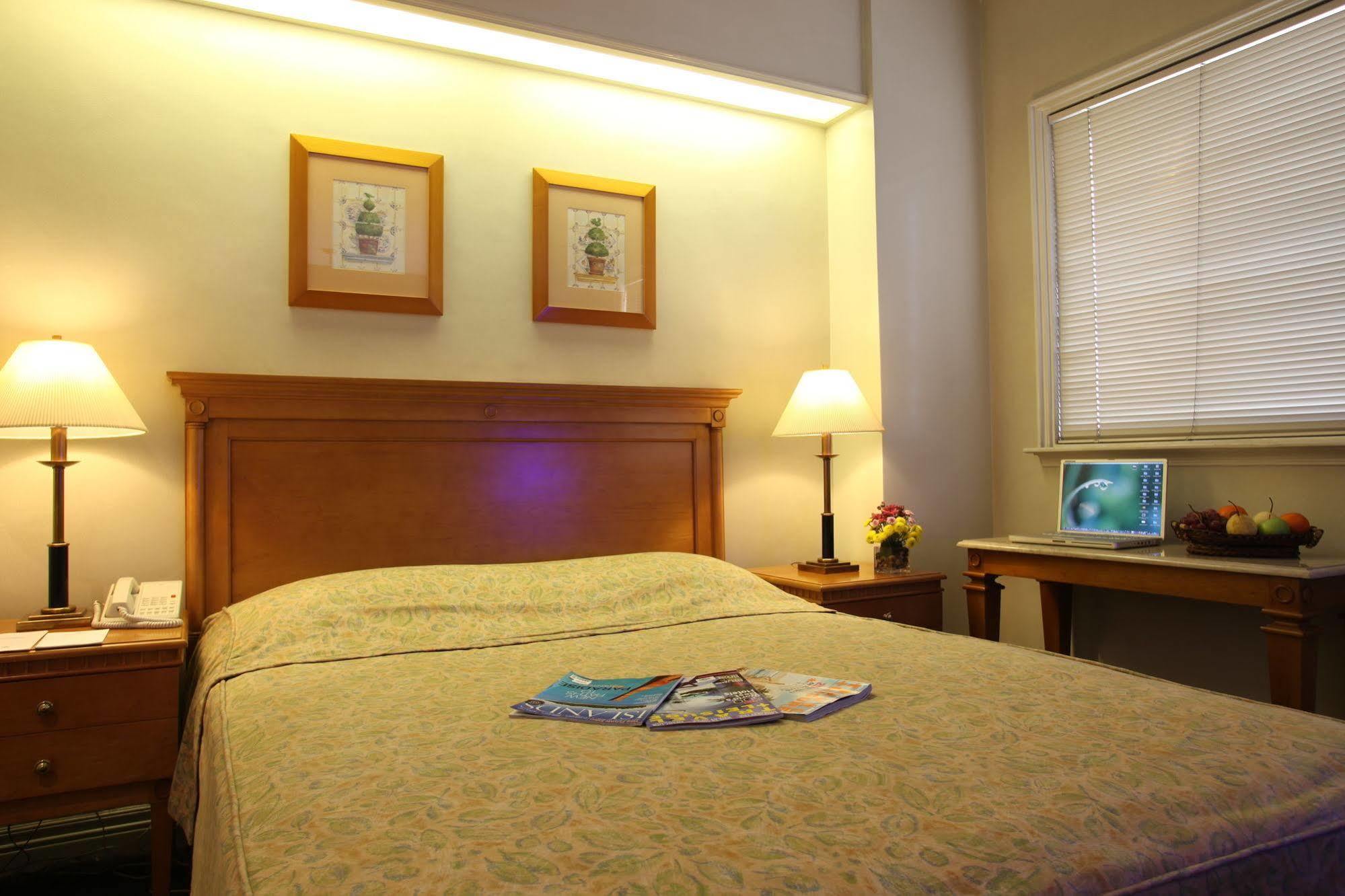 Sunny Bay Suites Manila Eksteriør bilde